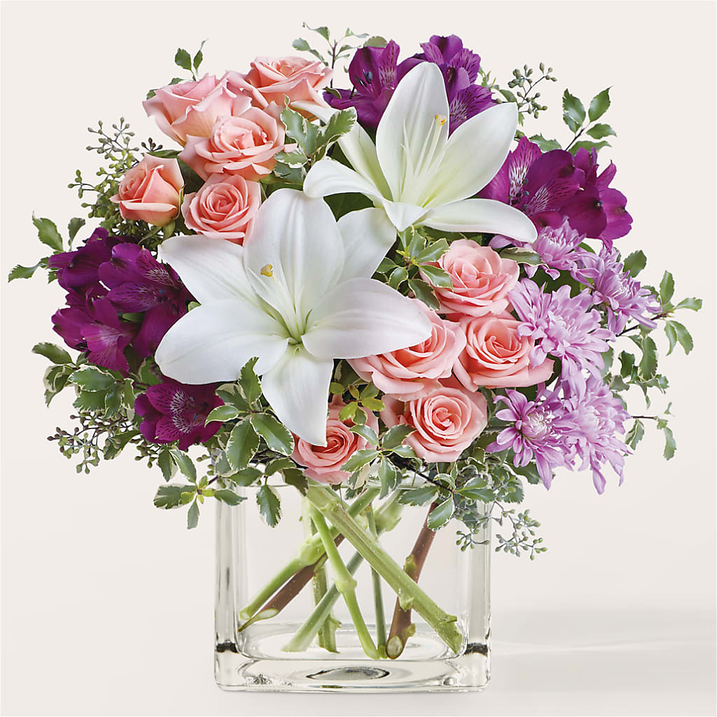 Mani Pedi Bouquet – Flowersusa.net, Tontitown AR