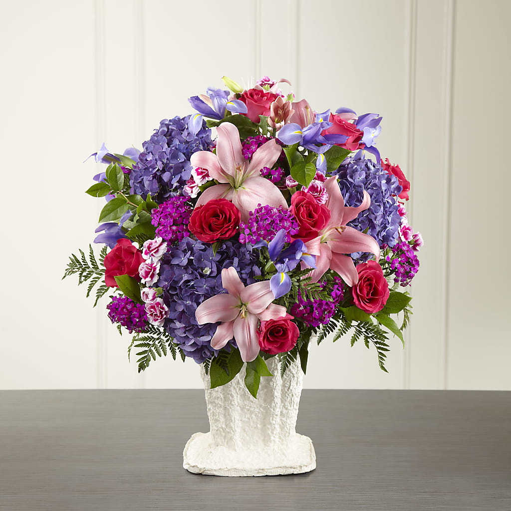 We Fondly Remember Arrangement – Flowersusa.net, Tontitown AR