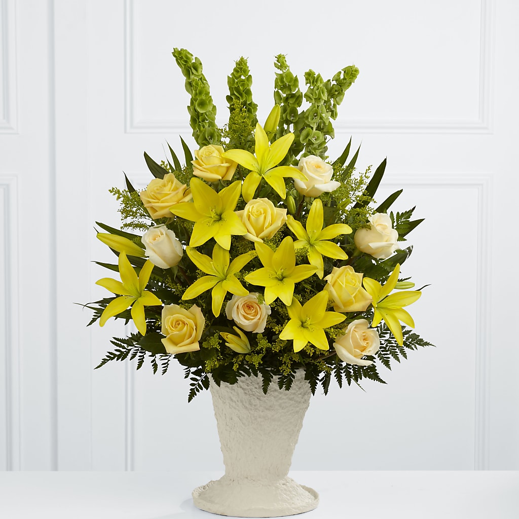 Golden Memories Arrangement – Flowersusa.net, Tontitown AR