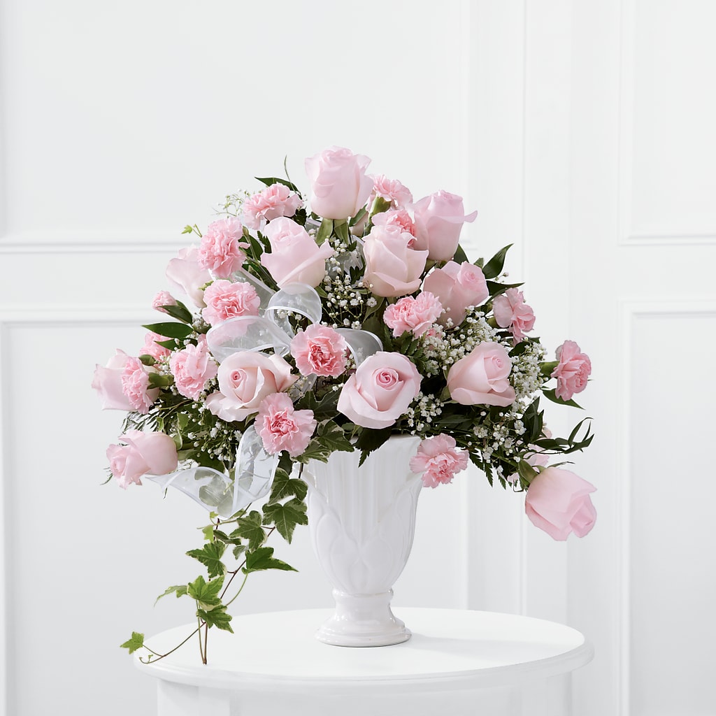 Deepest Sympathy Arrangement – Flowersusa.net, Tontitown AR