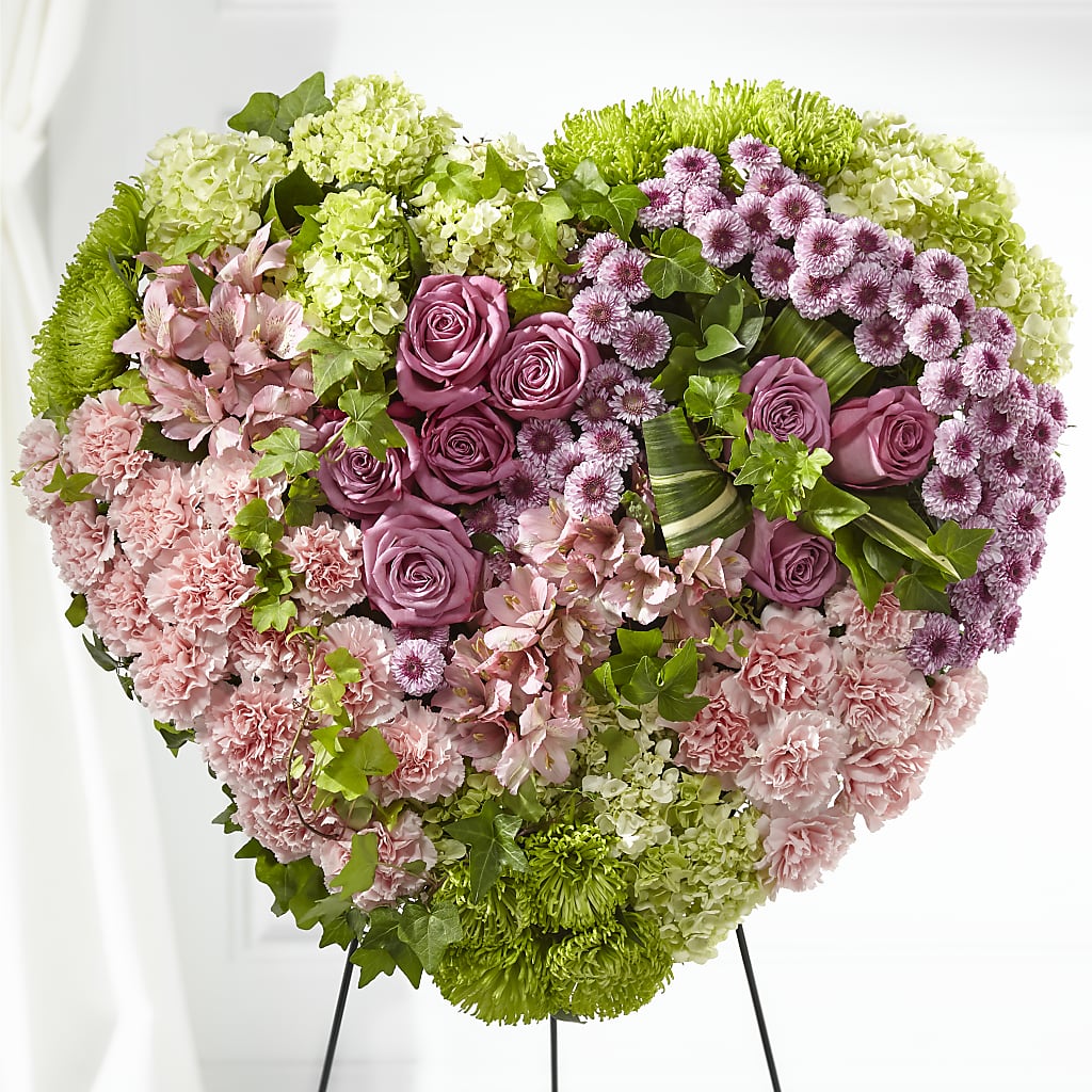 Heartwarming Standing Heart – Flowersusa.net, Tontitown AR
