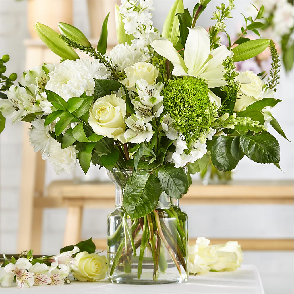 Classic Ivory – A Florist Original – Flowersusa.net, Tontitown AR