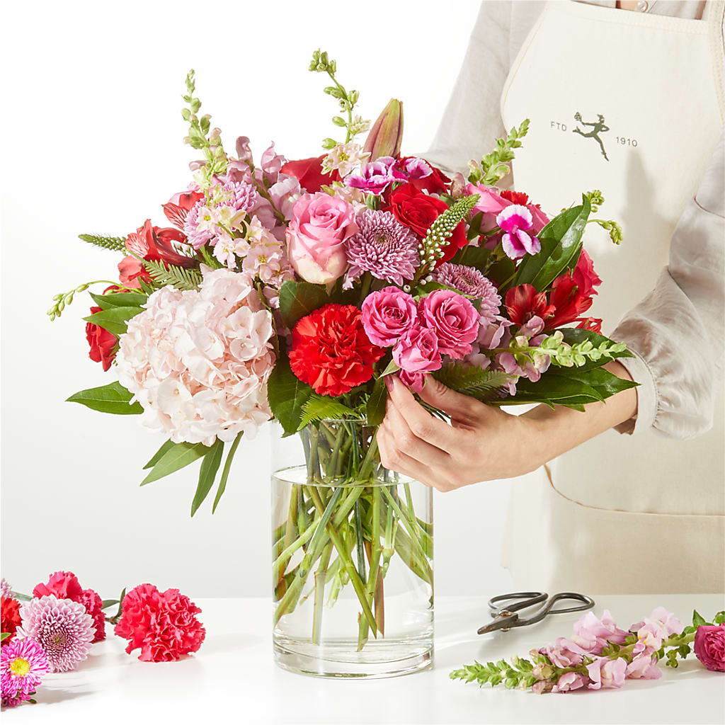 Swooning Over You - A Luxury Florist Original –  Flowersusa.net, Tontitown AR