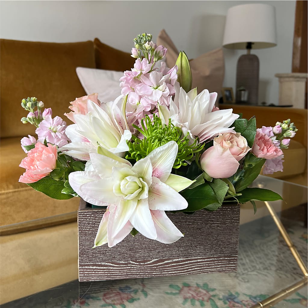 Beautiful Spirit Basket –  Flowersusa.net, Tontitown AR