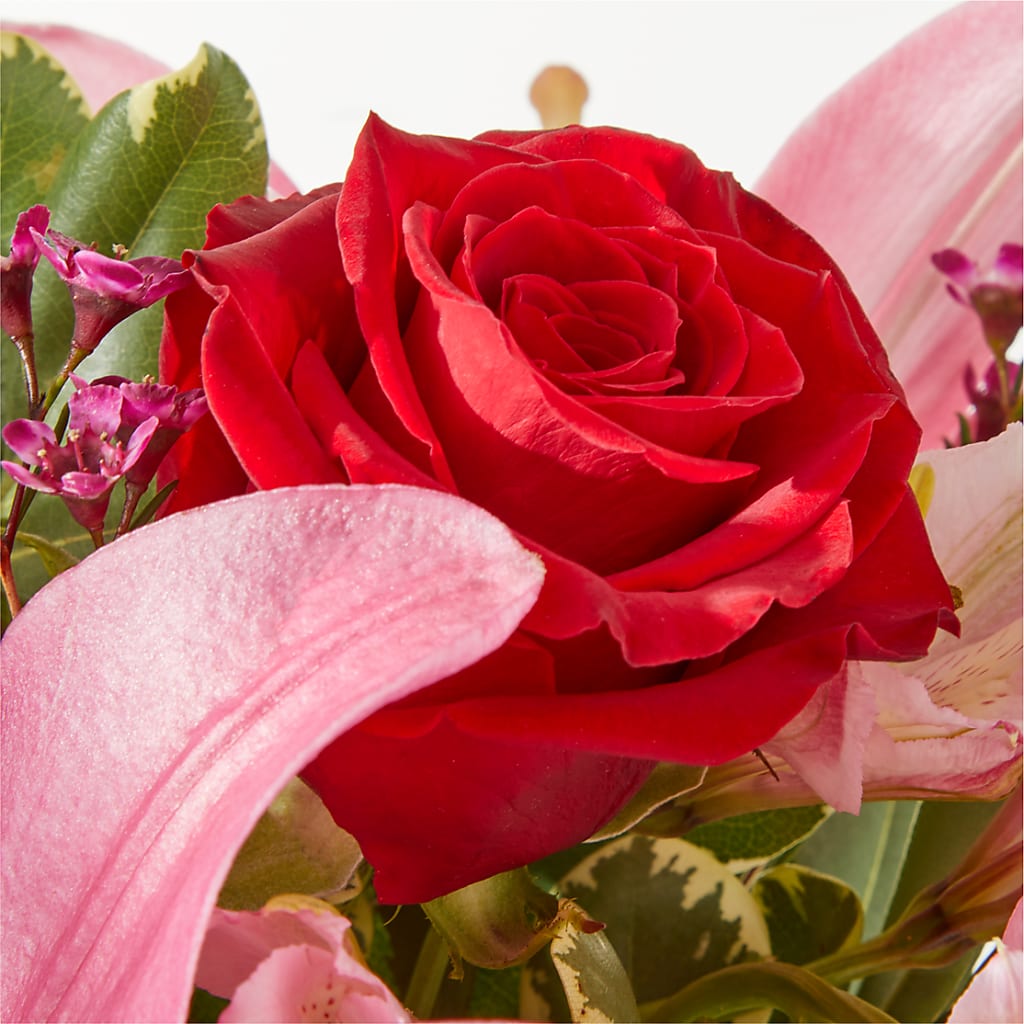 Lucky in Love Bouquet –  Flowersusa.net, Tontitown AR