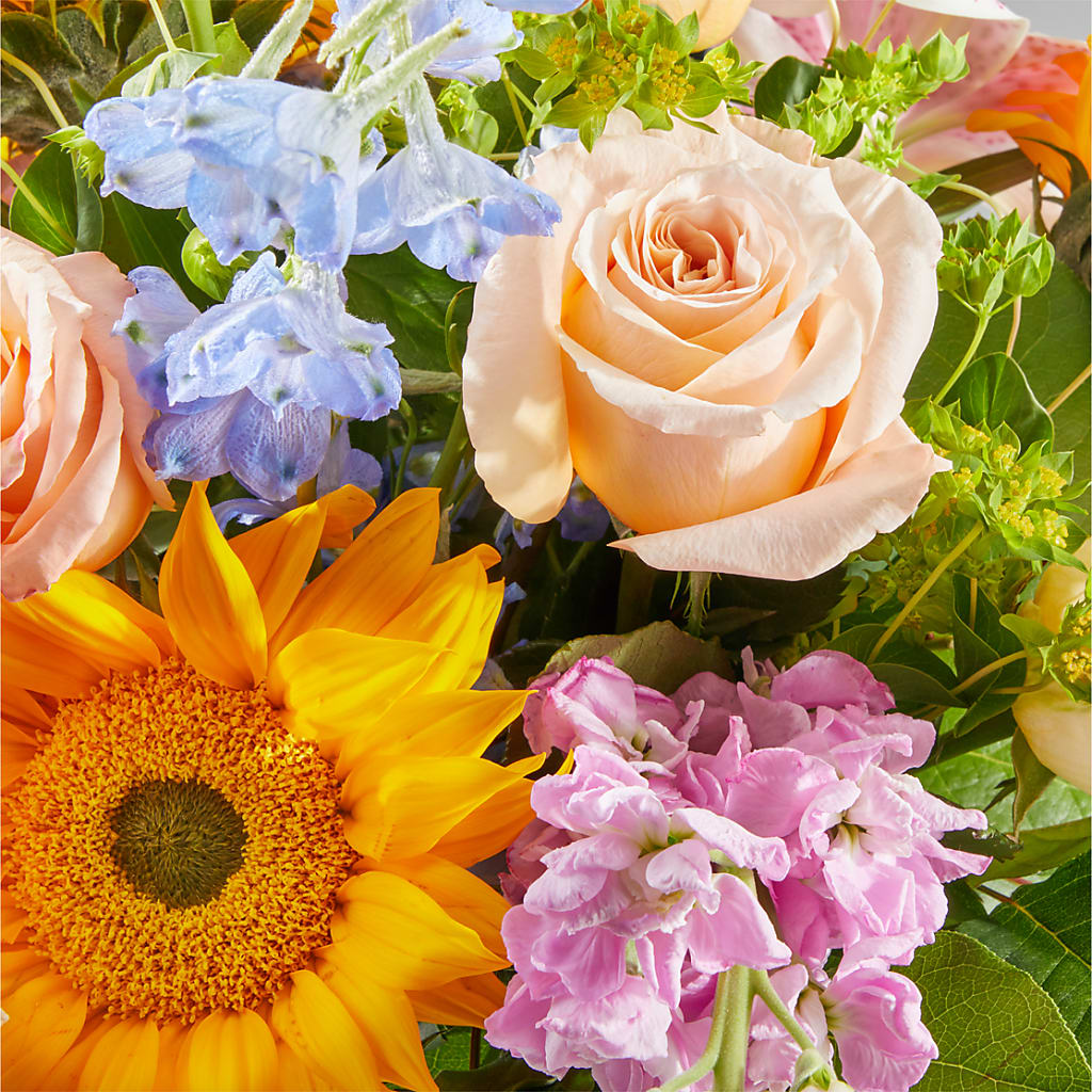 Dreamy Meadows Bouquet –  Flowersusa.net, Tontitown AR