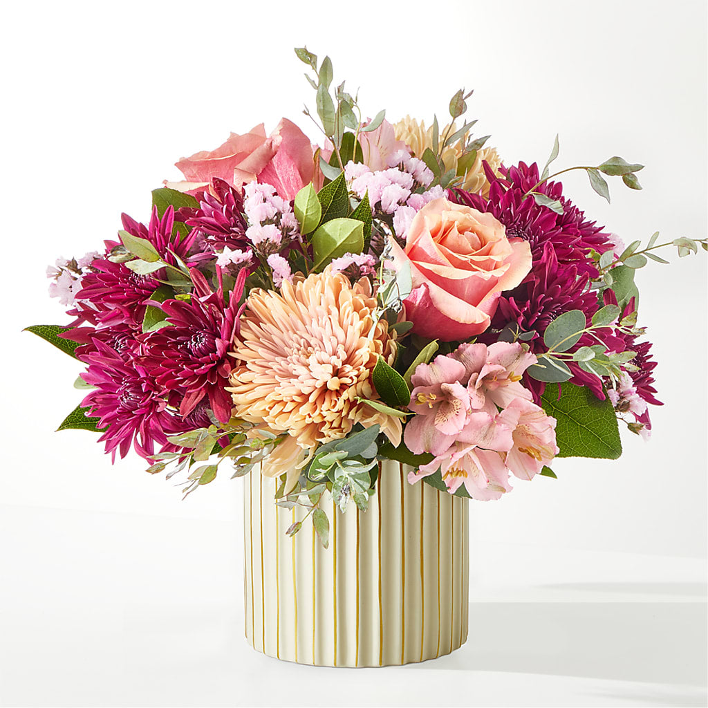 Berry Cobbler Bouquet with Ivory Vase –  Flowersusa.net, Tontitown AR