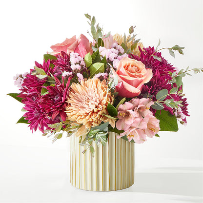 Berry Cobbler Bouquet with Ivory Vase –  Flowersusa.net, Tontitown AR