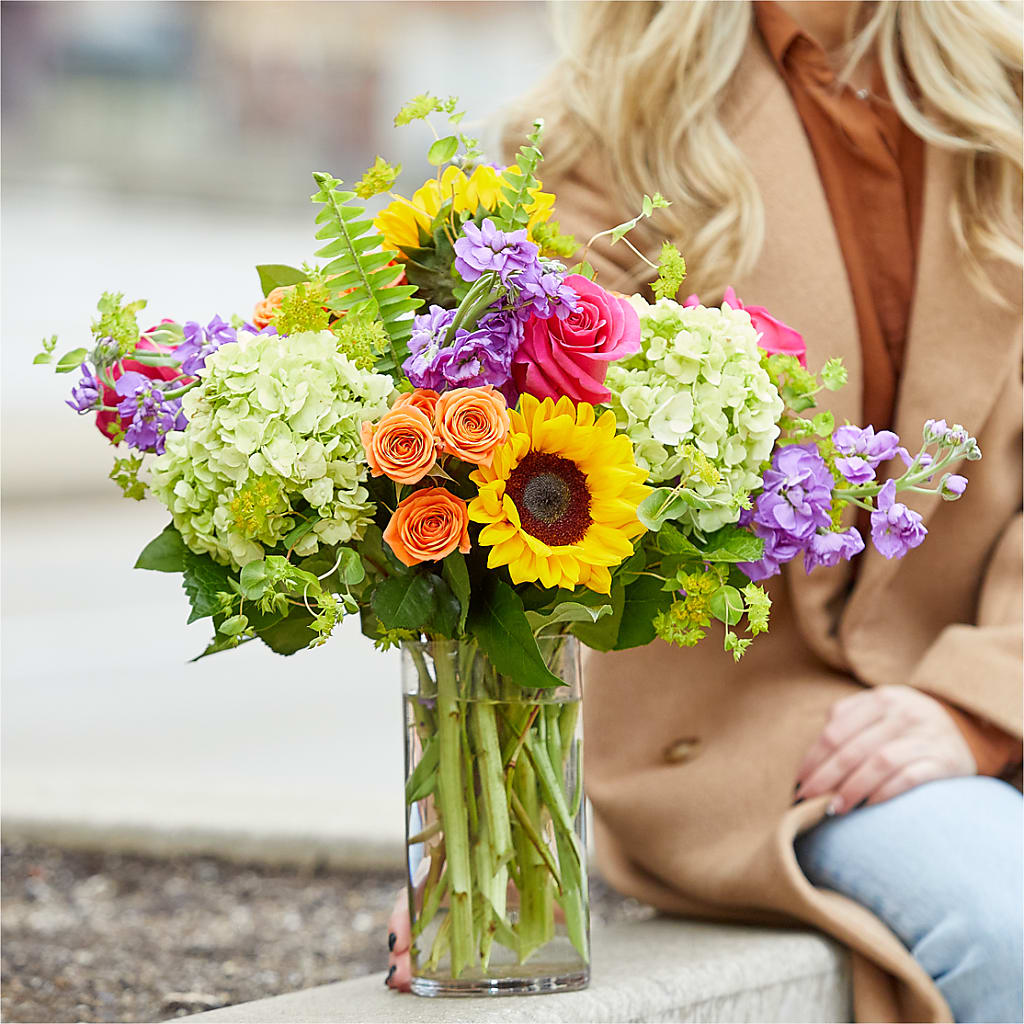 Vibrant Greetings Bouquet –  Flowersusa.net, Tontitown AR