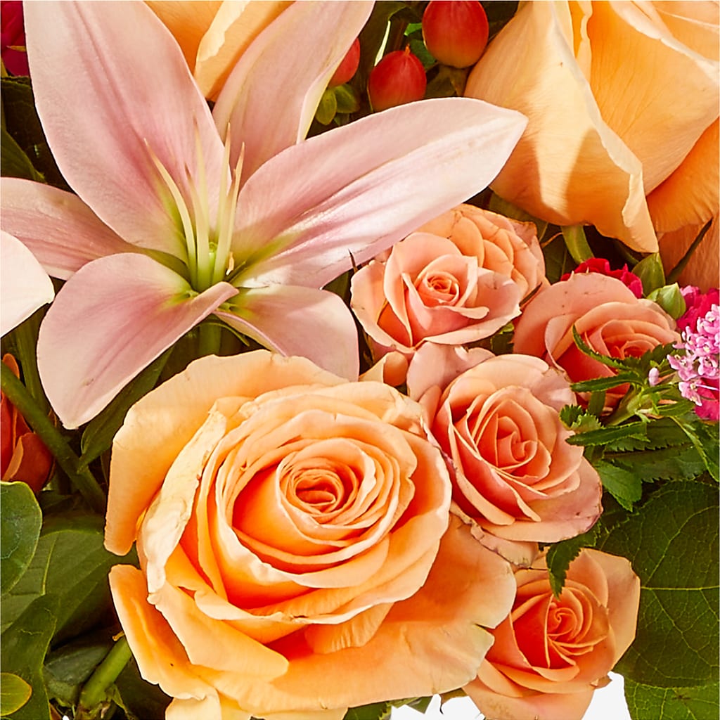 Bisous Bouquet –  Flowersusa.net, Tontitown AR